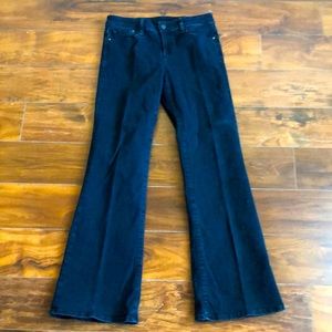 GAP 1969 Modern Flare